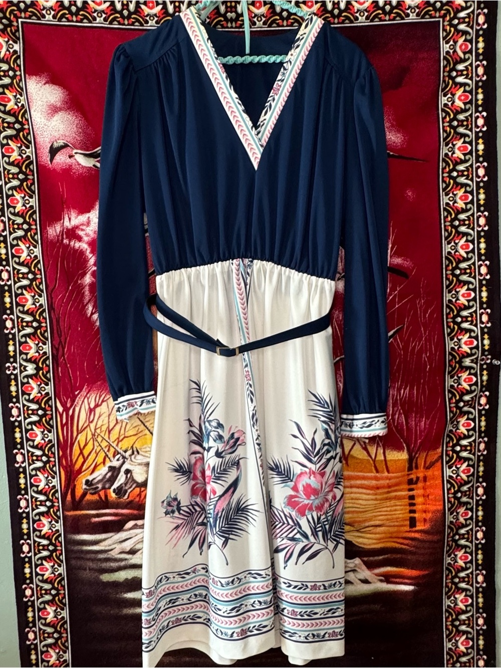 vintage 70s floral long sleeve dress